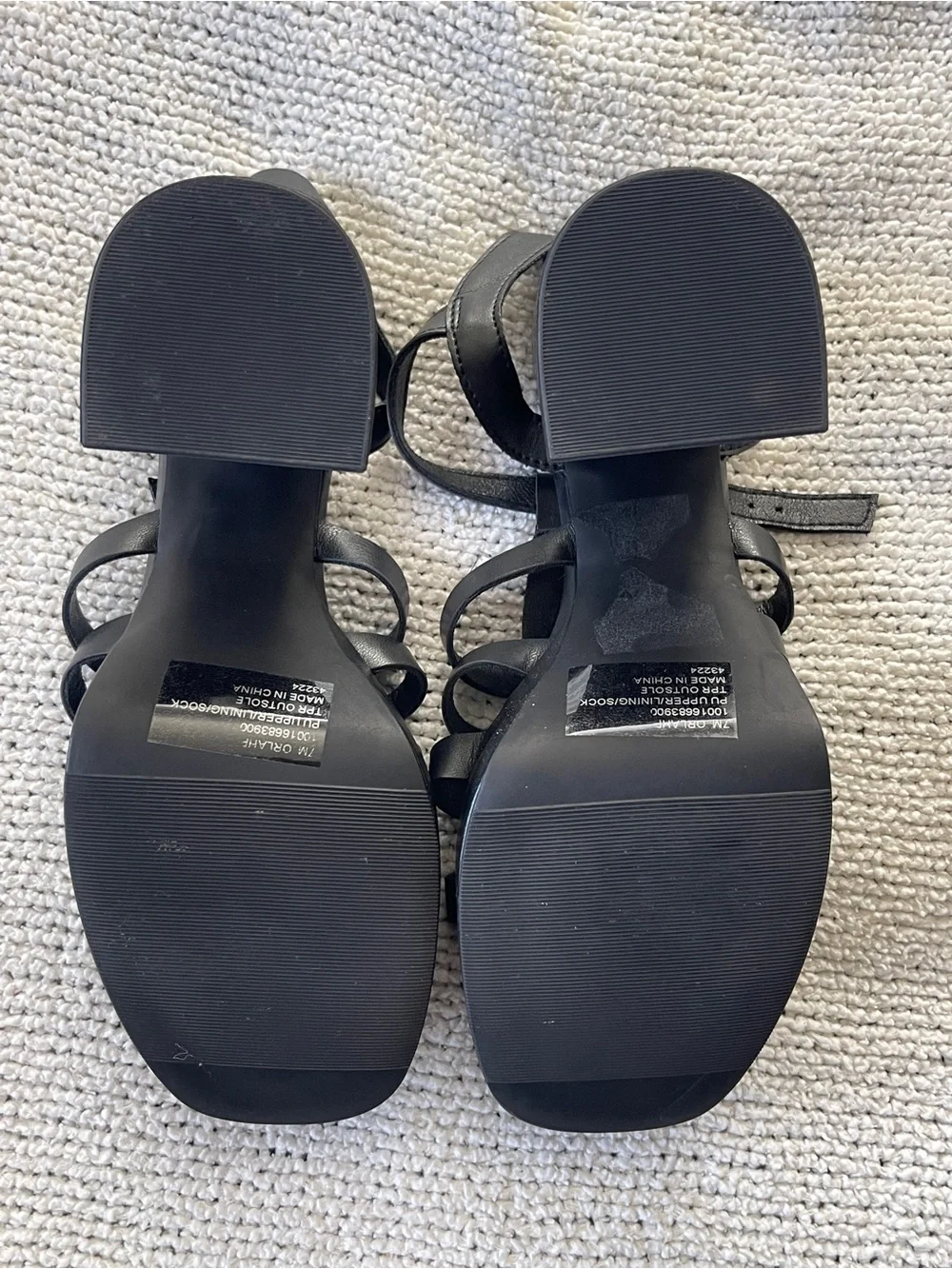 Wild Pair Women’s Black Platform Block Heel Strappy Sandals Size 7M Gladiator